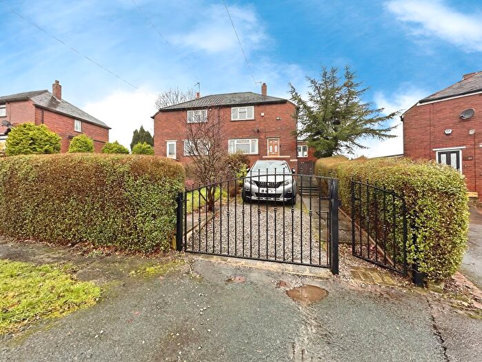 2 Bedroom Semi Detached House For Sale In Highfield Road, Pudsey, LS28