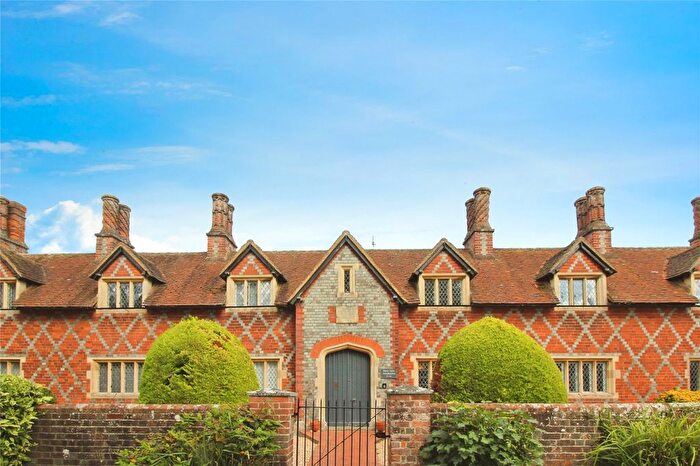 1 Bedroom Flat To Rent In Mary Lynn Almshouses, New Lane Hill, Reading, Berkshire, RG30