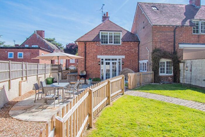 4 Bedroom Barn Conversion For Sale In The Drive, Farringdon, Exeter, EX5