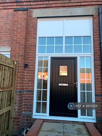 2 Bedroom Terraced House To Rent In School St, Swadlincote, DE11