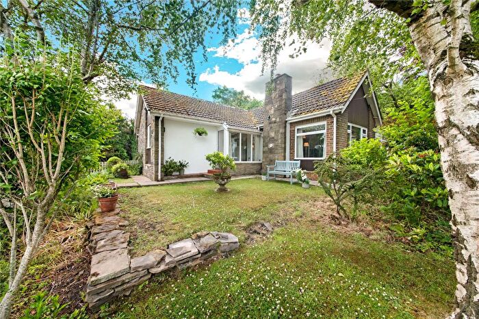 3 Bedroom Bungalow For Sale In Ashes Lane, Almondbury, Huddersfield, HD4