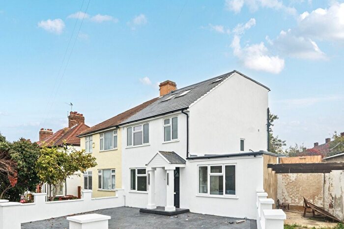 5 Bedroom End Of Terrace House To Rent In Marvels Lane, Grove Park, London, SE12