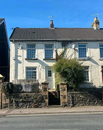 3 Bedroom Terraced House To Rent In High Street, Blackwood, NP12
