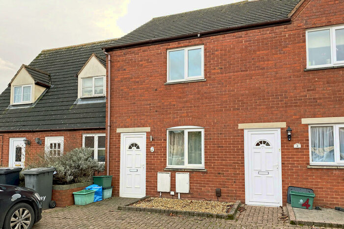 2 Bedroom Terraced House To Rent In Barton/Tredworth, Gloucester, GL1