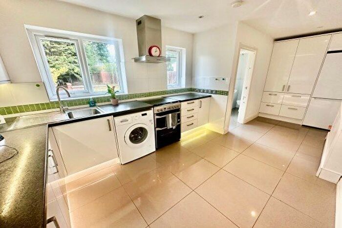 3 Bedroom Property To Rent In Addison Road, Ilford, IG6