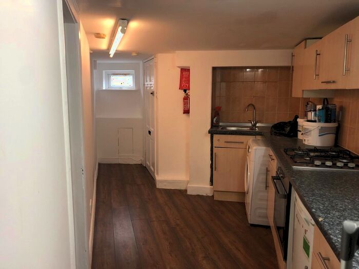 1 Bedroom Flat To Rent In Kyverdale Road, London, N16