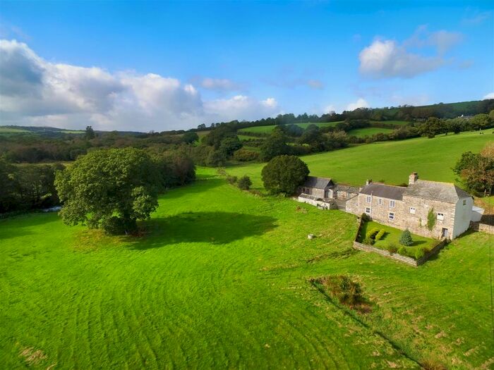 4 Bedroom Country House For Sale In Newbridge, Callington, PL17