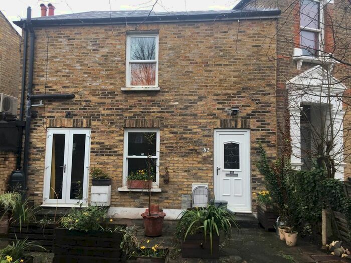 1 Bedroom Terraced House To Rent In Micheldever Road, Lee, London, SE12
