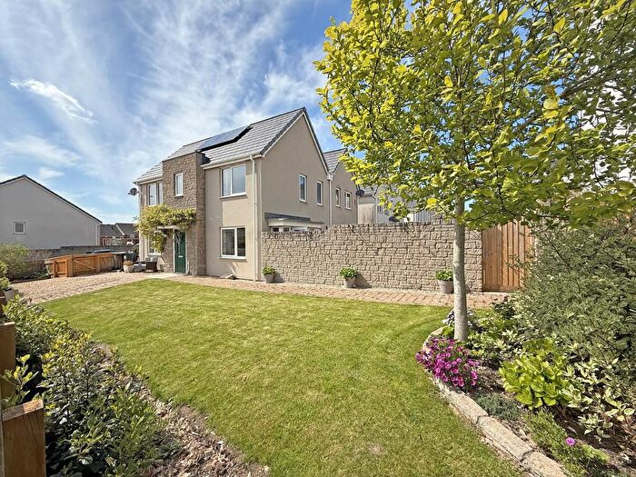 3 Bedroom Semi Detached House For Sale In Grassendale Avenue, North Prospect, Plymouth, PL2