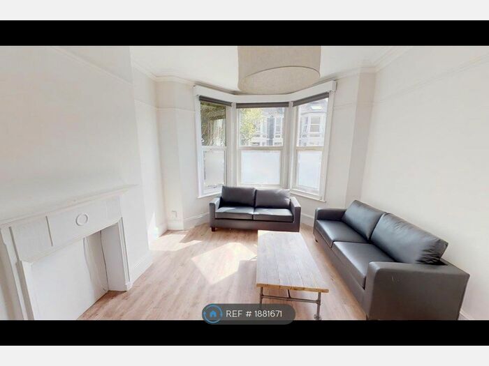 6 Bedroom Terraced House To Rent In Brynland Avenue, Bristol, BS7