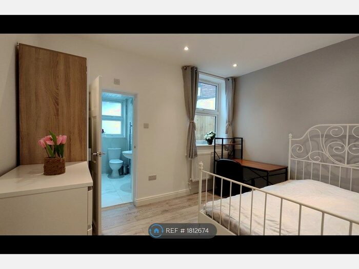 1 Bedroom Flat To Rent In Ilkeston Road, Nottingham, NG7