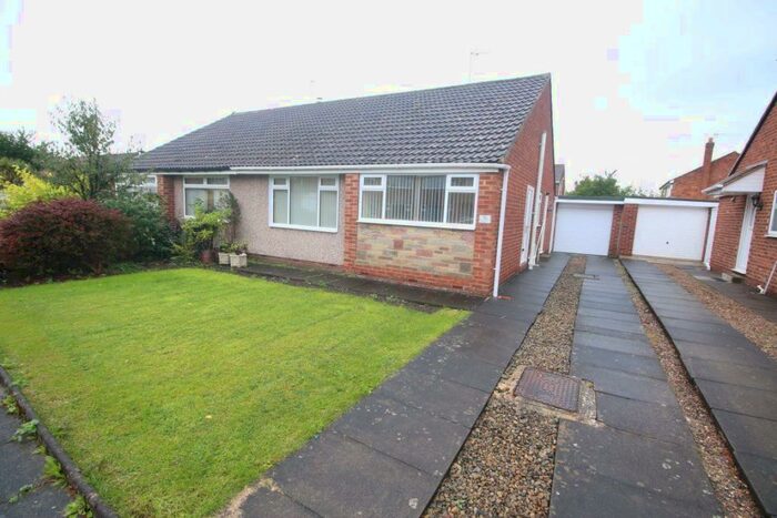 2 Bedroom Bungalow To Rent In Edgecombe Drive, Darlington, DL3