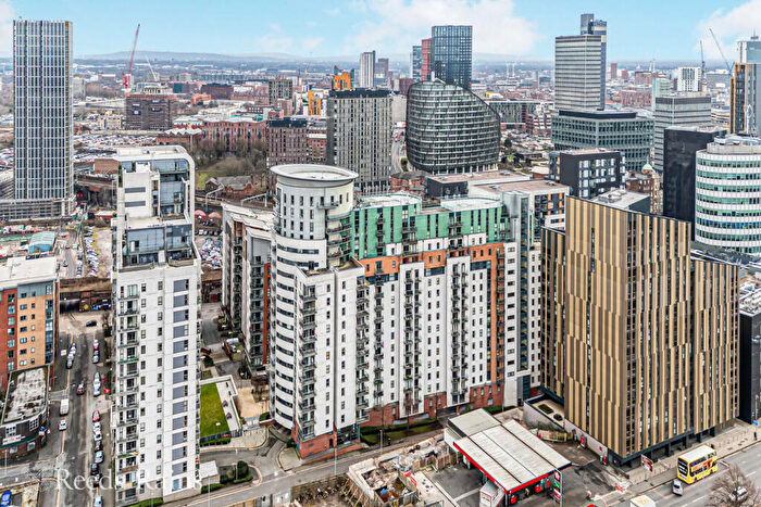 1 Bedroom Apartment For Sale In Fernie Street, Manchester, M4