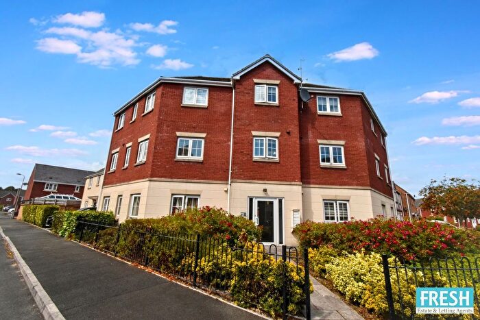 2 Bedroom Flat For Sale In Six Mills Avenue, Gorseinon, Swansea, SA4