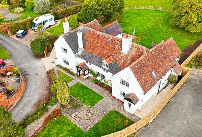 9 Bedroom Detached House For Sale In Pond Farm House, Upper Eastern Green Lane, Coventry, CV5