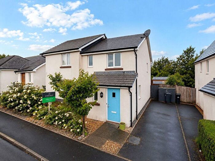 3 Bedroom Semi-Detached House For Sale In St Davids Park, Llanfaes, Brecon, LD3