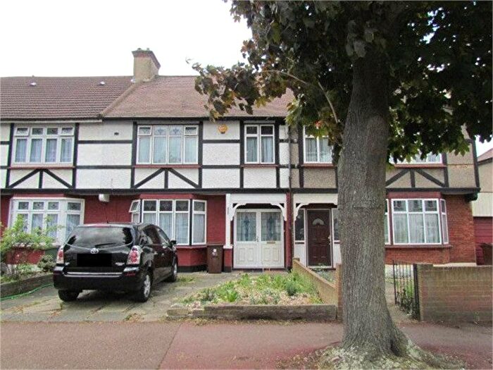3 Bedroom Terraced House To Rent In Ashton Gardens, Chadwell Heath, Essex, RM6