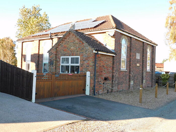 4 Bedroom Detached House For Sale In Marsh Road, Gedney Drove End, PE12