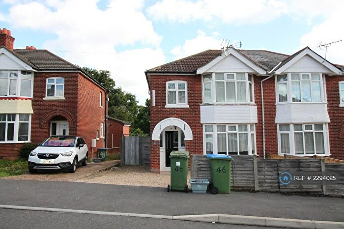 6 Bedroom Semi-Detached House To Rent In Sirdar Road, Southampton, SO17