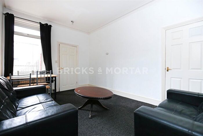 2 Bedroom Flat To Rent In Balmoral Terrace, Heaton, NE6
