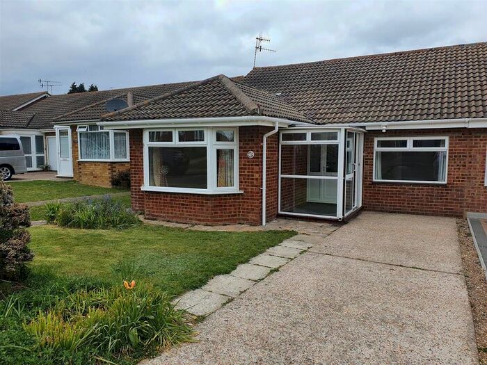 3 Bedroom Bungalow To Rent In College Road, Bexhill-On-Sea, TN40