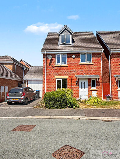 4 Bedroom Detached House For Sale In Clover Grove, Leekbrook, ST13