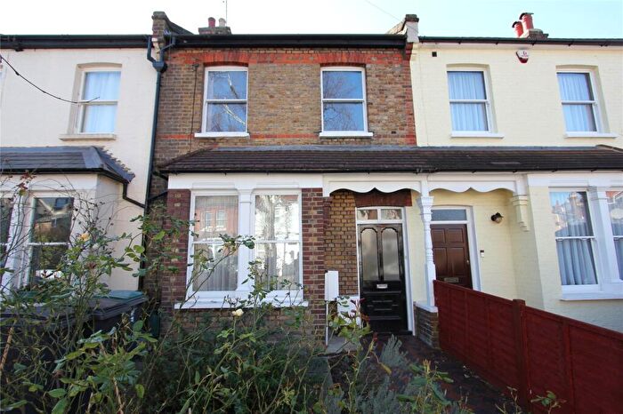 1 Bedroom Apartment To Rent In Wolseley Road, Alexandra Park, London, N22