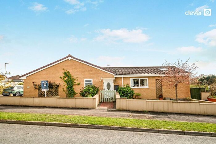 3 Bedroom Semi Detached Bungalow For Sale In Leigh Court, Eggbuckland, Plymouth, PL6