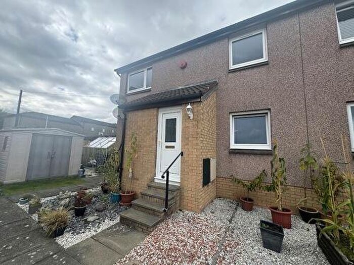 2 Bedroom Property To Rent In Thirlstane Place, Dundee, DD4