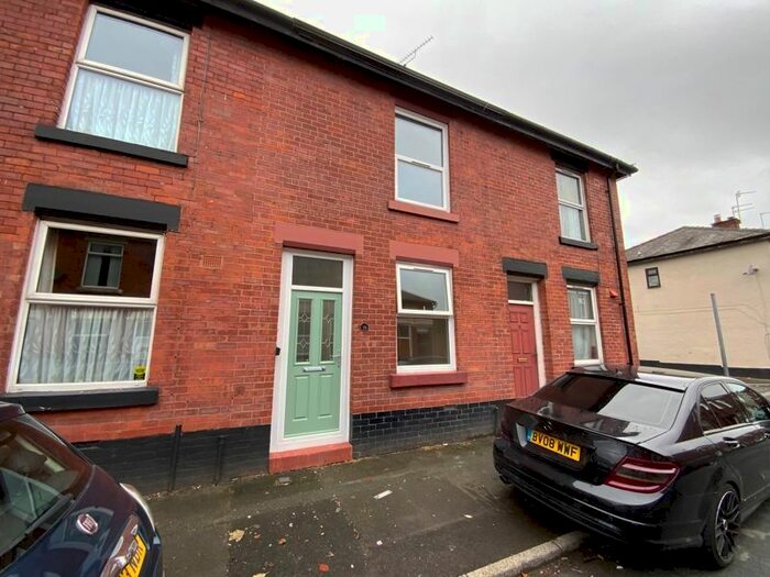 2 Bedroom Terraced House To Rent In Nelson Street, Hyde, SK14