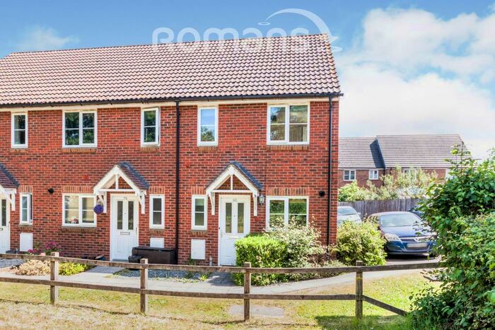 2 Bedroom End Of Terrace House To Rent In Jersey Drive, Winnersh, RG41