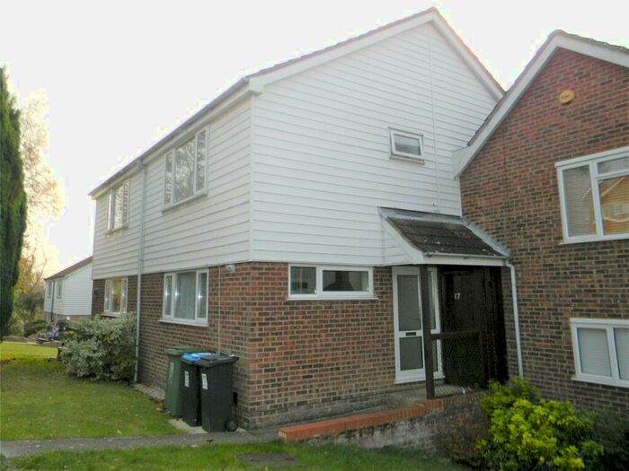 3 Bedroom Terraced House To Rent In Long View, Berkhamsted, Hertfordshire, HP4