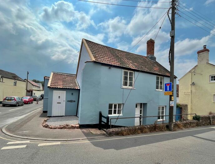 2 Bedroom Cottage To Rent In Market Street, Watchet, TA23