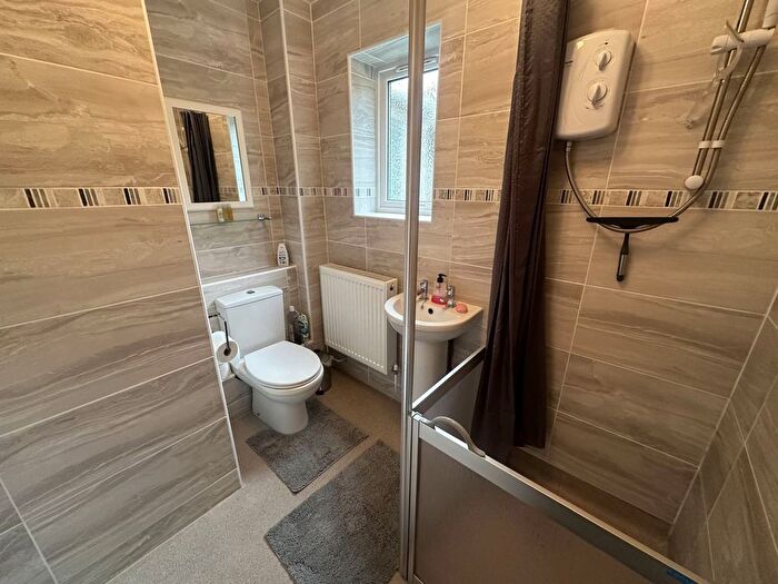 2 Bedroom Semi-Detached Bungalow For Sale In Parc Pendre, Brecon, LD3