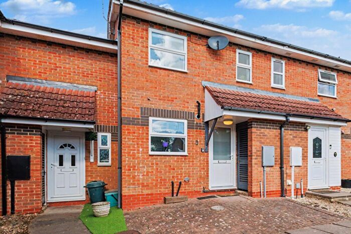 2 Bedroom Terraced House For Sale In Brickhill Close, Shipston-On-Stour, CV36