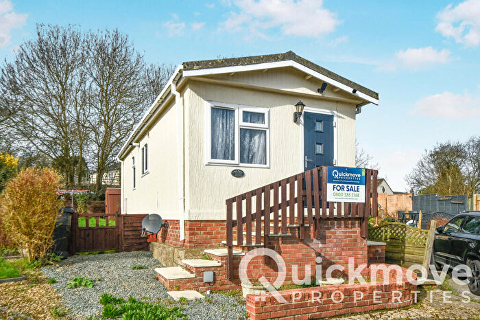 1 Bedroom Park Home For Sale In Swindon, Wiltshire, SN4