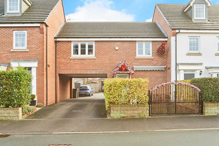 1 Bedroom House For Sale In Edward Close, Pudsey, LS28