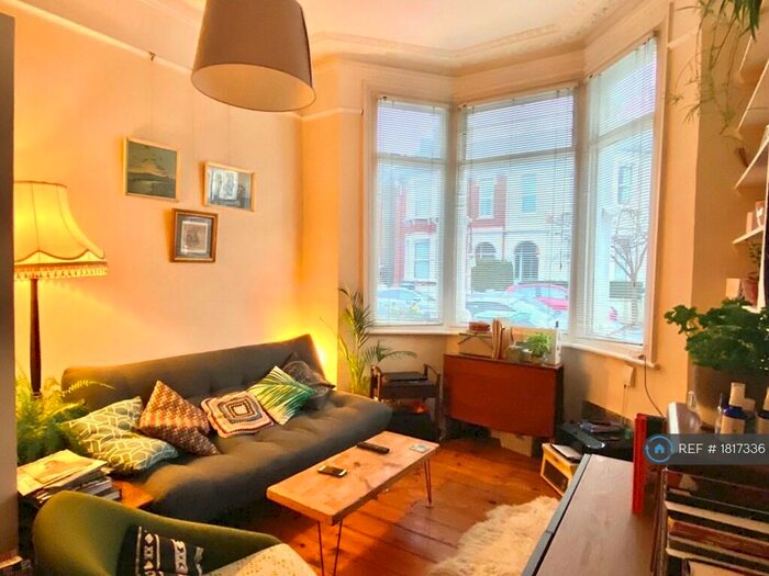 2 Bedroom Flat To Rent In Cavendish Road, London, N4