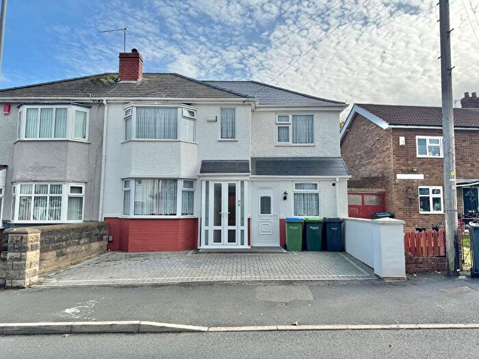 3 Bedroom Semi Detached House For Sale In Coles Lane, West Bromwich, B71