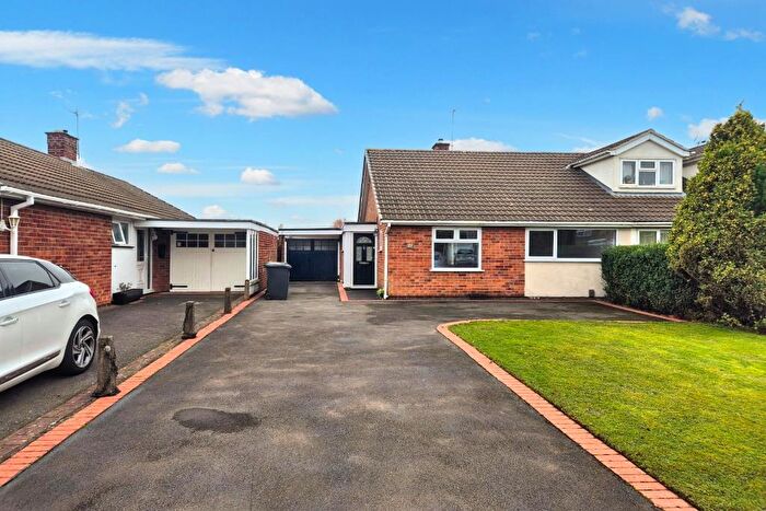 2 Bedroom Semi-Detached Bungalow To Rent In Peake Avenue, Nuneaton, CV11