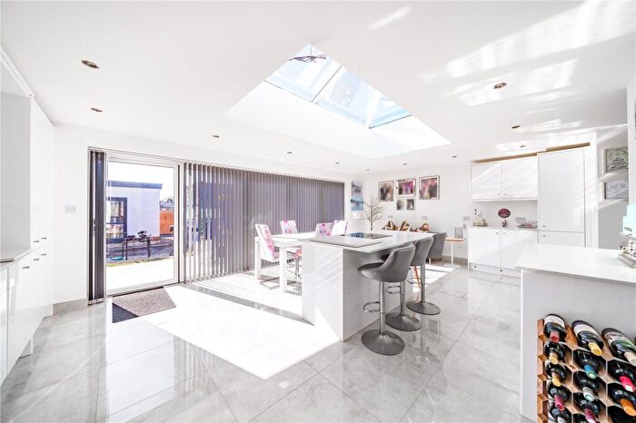 5 Bedroom Detached House For Sale In Ramsey Road, Hayling Island, Hampshire, PO11