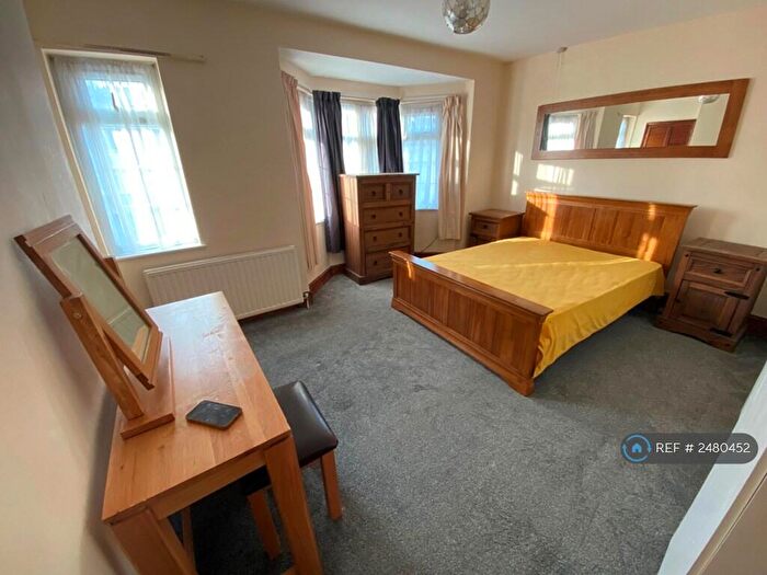 2 Bedroom Terraced House To Rent In Havelock Road, Harrow, HA3