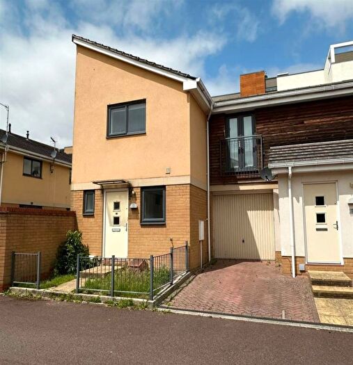 2 Bedroom Property To Rent In Halyard Way, Portishead, BS20