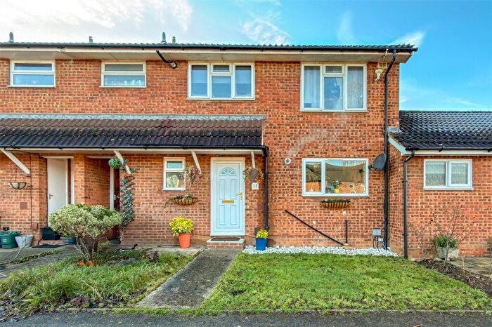 1 Bedroom Apartment For Sale In Berners Drive, St. Albans, Hertfordshire, AL1