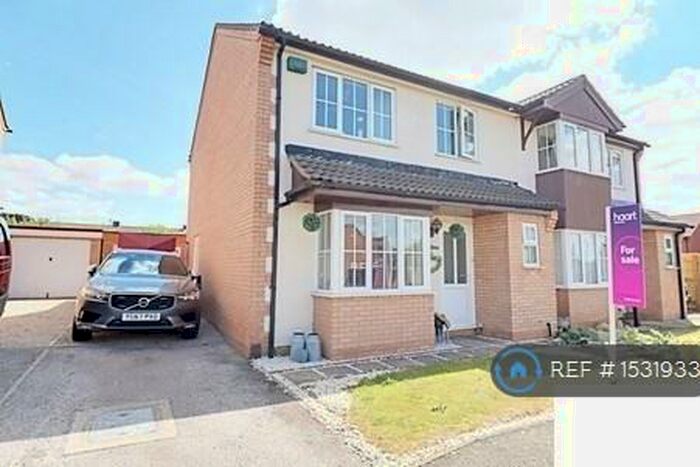 3 Bedroom Semi-Detached House To Rent In Covill Close, Great Gonerby, Grantham, NG31