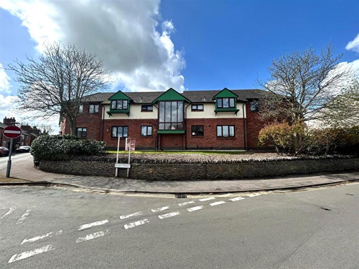 1 Bedroom Flat For Sale In St. James Court, Birstall, Leicester, LE4