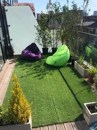1 Bedroom Flat To Rent In Violet Road, London, E3