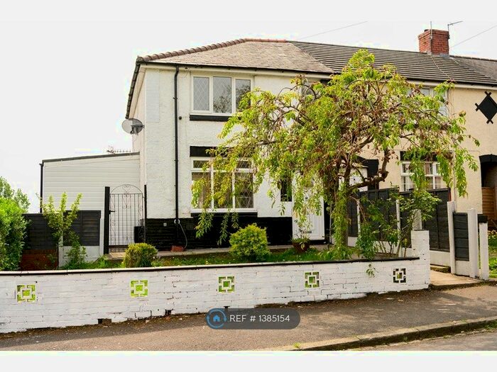 3 Bedroom End Of Terrace House To Rent In Kingsley Road, Middleton, Manchester, M24