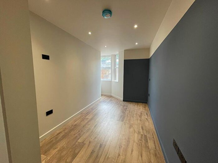 3 Bedroom Apartment To Rent In Cromwell Road, St. Andrews, Bristol, BS6