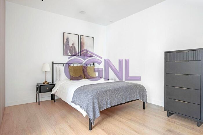 Studio To Rent In City Road, London, EC1V